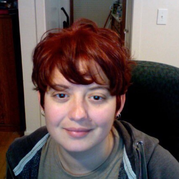 Meet your Posher, Mackenzie - Picture 1 of 1